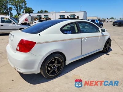 Trzecie zdjęcie samochodu z tyłu: 2006 SCION TC BASE VIN:JTKDE177360093318 - miniatura