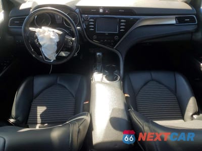 Zdjęcie 8 z 12 samochodu: 2020 TOYOTA CAMRY SE VIN:4T1G11AK3LU868648 - miniatura