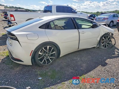 Trzecie zdjęcie samochodu z tyłu: 2024 TOYOTA PRIUS PRIME XSE VIN:JTDACACU4R3036639 - miniatura