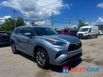 2022 TOYOTA HIGHLANDER XLE 5TDGZRAH0NS123413 - główne zdjęcie licytacji z USA - miniatura