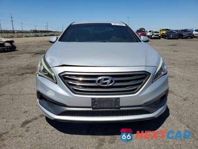 Piąte zdjęcie samochodu w środku: 2017 HYUNDAI SONATA SPORT 2.0T VIN:5NPE34AB3HH504528 - miniatura