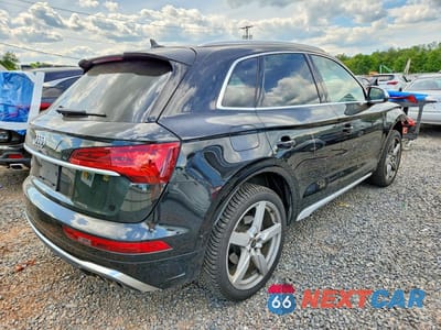 Trzecie zdjęcie samochodu z tyłu: 2022 AUDI SQ5 PREMIUM PLUS VIN:WA1B4AFY4N2135679 - miniatura