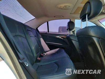 Zdjęcie 10 z 12 samochodu: 2009 MERCEDES-BENZ E 350 VIN:WDBUF56X39B397835 - miniatura
