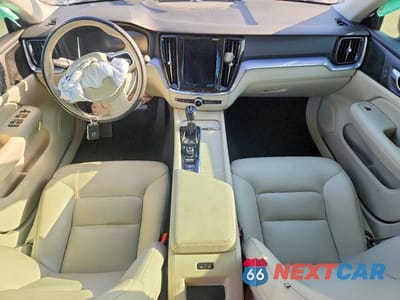 Zdjęcie 8 z 13 samochodu: 2020 VOLVO S60 T6 MOMENTUM VIN:7JRA22TK1LG072801 - miniatura