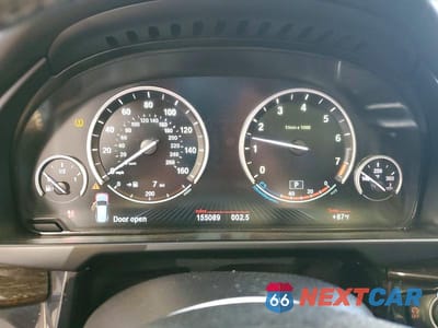 Zdjęcie 9 z 13 samochodu: 2015 BMW X5 XDRIVE50I VIN:5UXKR6C55F0J78857 - miniatura