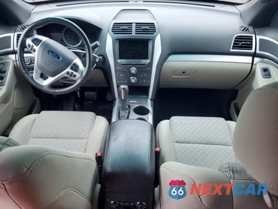 Zdjęcie 8 z 13 samochodu: 2012 FORD EXPLORER XLT VIN:1FMHK7D85CGA51832 - miniatura