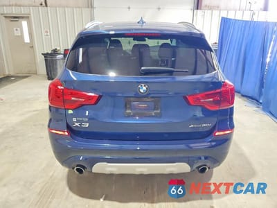 Zdjęcie 6 z 13 samochodu: 2018 BMW X3 XDRIVE30I VIN:5UXTR9C55JLD74149 - miniatura