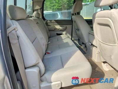 Zdjęcie 10 z 12 samochodu: 2014 GMC SIERRA K2500 SLE VIN:1GT120EG0EF161862 - miniatura