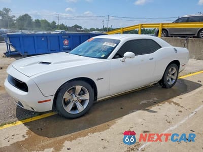 2015 DODGE CHALLENGER SXT 2C3CDZAG6FH913131 - główne zdjęcie licytacji z USA - miniatura