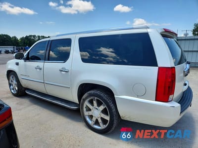 Drugie zdjęcie samochodu z przodu: 2008 CADILLAC ESCALADE ESV VIN:1GYFK66868R240787 - miniatura