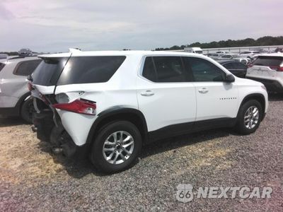 Trzecie zdjęcie samochodu z tyłu: 2018 CHEVROLET TRAVERSE LS VIN:1GNERFKW8JJ223731 - miniatura