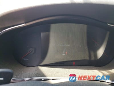 Zdjęcie 9 z 12 samochodu: 2015 KIA CADENZA LIMITED VIN:KNALN4D74F5195753 - miniatura