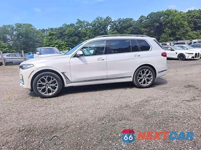 Zdjęcie 13 z 14 samochodu: 2019 BMW X7 XDRIVE40I VIN:5UXCW2C54KL082958 - miniatura