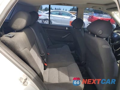 Zdjęcie 10 z 12 samochodu: 2005 VOLKSWAGEN GOLF GLS VIN:9BWGL61J854005601 - miniatura