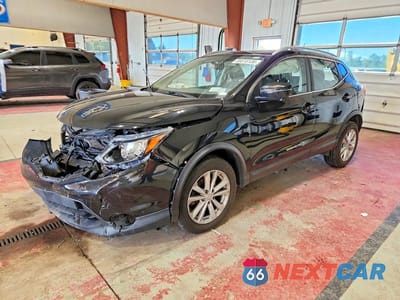 2017 NISSAN ROGUE SPORT SV JN1BJ1CR1HW125980 - główne zdjęcie licytacji z USA - miniatura