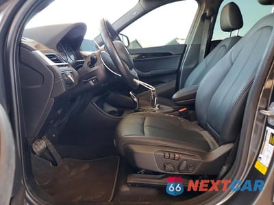Zdjęcie 7 z 14 samochodu: 2022 BMW X1 SDRIVE28I VIN:WBXJG7C01N5U52444 - miniatura