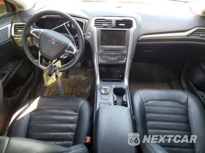 Zdjęcie 8 z 12 samochodu: 2017 FORD FUSION SE VIN:3FA6P0HD9HR292231 - miniatura