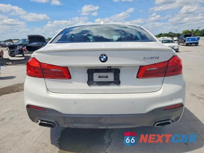 Zdjęcie 6 z 12 samochodu: 2017 BMW 540 VIN:WBAJE5C38HG915879 - miniatura