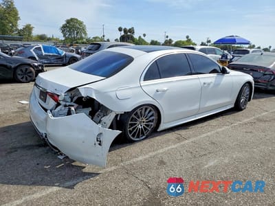 Trzecie zdjęcie samochodu z tyłu: 2026 MERCEDES-BENZ S 580 4MATIC VIN:W1K6G7GBXTA355168 - miniatura