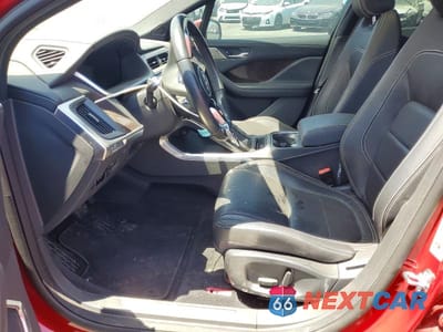 Zdjęcie 7 z 12 samochodu: 2019 JAGUAR I-PACE SE VIN:SADHC2S18K1F72692 - miniatura