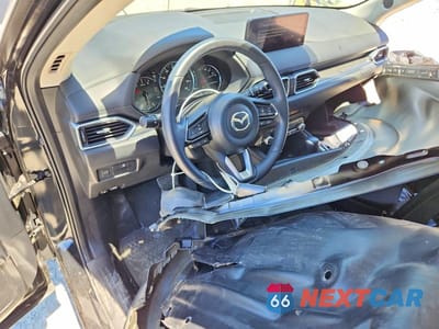 Zdjęcie 8 z 14 samochodu: 2023 MAZDA CX-5 PREMIUM VIN:JM3KFBDM9P0223915 - miniatura