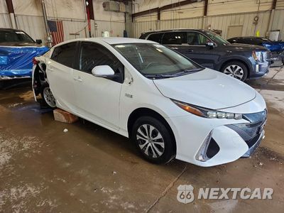 Czwarte zdjęcie samochodu z boku: 2022 TOYOTA PRIUS PRIME LE VIN:JTDKAMFP4N3198556 - miniatura