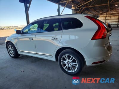 Drugie zdjęcie samochodu z przodu: 2016 VOLVO XC60 T5 VIN:YV440MDJ2G2811225 - miniatura