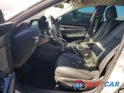 Zdjęcie 7 z 12 samochodu: 2019 MAZDA 3 PREFERRED VIN:3MZBPADL3KM108186 - miniatura