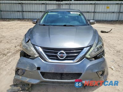Piąte zdjęcie samochodu w środku: 2016 NISSAN ALTIMA 2.5 SL VIN:1N4AL3AP7GC259401 - miniatura