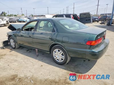 Drugie zdjęcie samochodu z przodu: 2000 TOYOTA CAMRY LE VIN:JT2BG22K1Y0506357 - miniatura