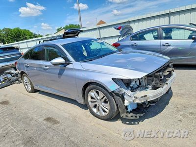Czwarte zdjęcie samochodu z boku: 2020 HONDA ACCORD LX VIN:1HGCV1F16LA080926 - miniatura