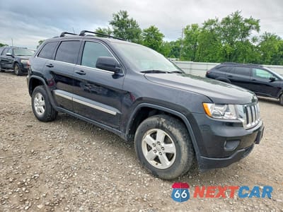 Czwarte zdjęcie samochodu z boku: 2012 JEEP GRAND CHEROKEE VIN:1C4RJFAG4CC331962 - miniatura