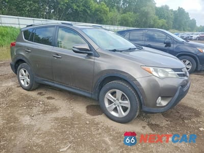 Czwarte zdjęcie samochodu z boku: 2013 TOYOTA RAV4 XLE VIN:JTMRFREV8D5011853 - miniatura
