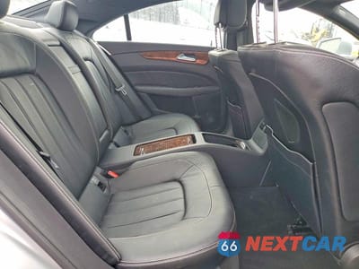 Zdjęcie 10 z 12 samochodu: 2012 MERCEDES-BENZ CL 550 VIN:WDDLJ9BB8CA053238 - miniatura