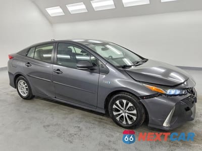 Czwarte zdjęcie samochodu z boku: 2021 TOYOTA PRIUS PRIME XLE VIN:JTDKAMFP6M3194586 - miniatura