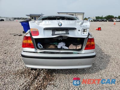 Zdjęcie 6 z 13 samochodu: 2003 BMW 325 I VIN:WBAEV33453KL80126 - miniatura