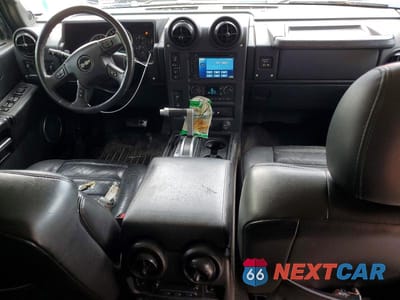 Zdjęcie 8 z 14 samochodu: 2006 HUMMER H2 VIN:5GRGN23U46H105482 - miniatura
