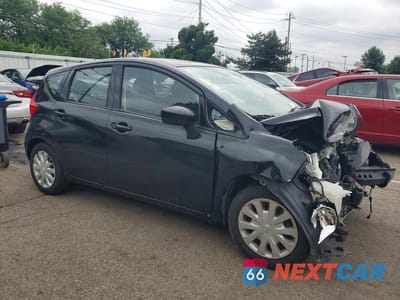 Czwarte zdjęcie samochodu z boku: 2016 NISSAN VERSA NOTE SV VIN:3N1CE2CP8GL359504 - miniatura