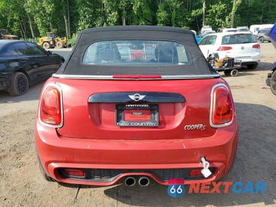 Zdjęcie 6 z 12 samochodu: 2017 MINI COOPER S VIN:WMWWG9C38H3D22492 - miniatura
