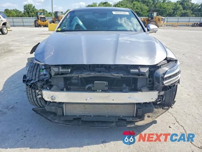 Piąte zdjęcie samochodu w środku: 2023 GENESIS G70 3.3T STANDARD VIN:KMTG54TEXPU121704 - miniatura