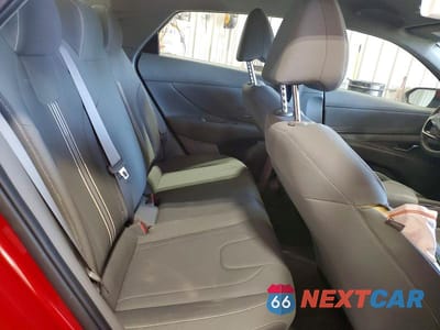 Zdjęcie 10 z 12 samochodu: 2023 HYUNDAI ELANTRA SEL VIN:KMHLS4AG9PU459889 - miniatura