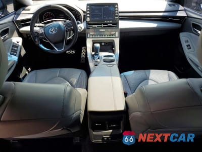 Zdjęcie 8 z 13 samochodu: 2019 TOYOTA AVALON XSE VIN:4T1BZ1FBXKU015092 - miniatura