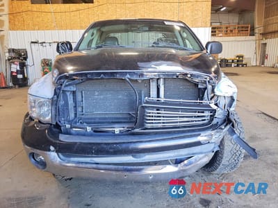 Piąte zdjęcie samochodu w środku: 2004 DODGE RAM 1500 ST VIN:1D3HU18D44J200987 - miniatura