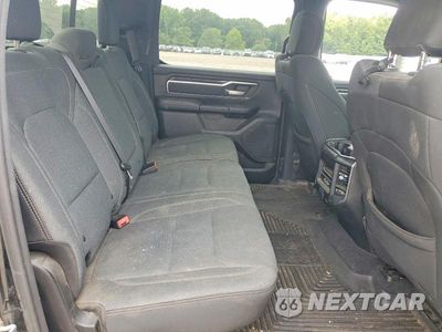 Zdjęcie 10 z 12 samochodu: 2019 RAM 1500 BIG HORN/LONE STAR VIN:1C6SRFFT6KN591757 - miniatura