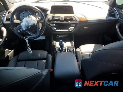 Zdjęcie 8 z 13 samochodu: 2021 BMW X3 SDRIVE30I VIN:5UXTY3C00M9F79951 - miniatura