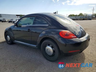 Drugie zdjęcie samochodu z przodu: 2013 VOLKSWAGEN BEETLE VIN:3VWJL7AT5DM625927 - miniatura