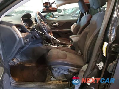 Zdjęcie 7 z 13 samochodu: 2016 JEEP CHEROKEE LATITUDE VIN:1C4PJMCB9GW228232 - miniatura