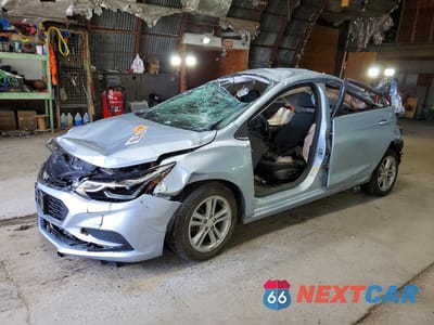 2017 CHEVROLET CRUZE LT 3G1BE6SM4HS555673 - główne zdjęcie licytacji z USA - miniatura