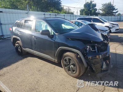Czwarte zdjęcie samochodu z boku: 2020 TOYOTA RAV4 LE VIN:2T3H1RFV6LC064018 - miniatura