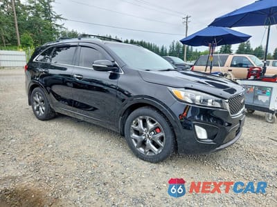 Czwarte zdjęcie samochodu z boku: 2017 KIA SORENTO SX V6 VIN:5XYPK4A50HG241007 - miniatura